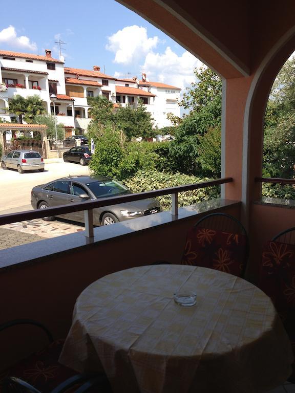 Apartments Zdjelar Poreč Pokoj fotografie
