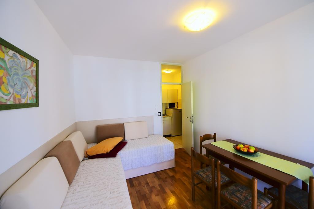 Apartments Zdjelar Poreč Exteriér fotografie